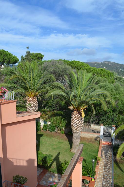 Terrazza Sul Golfo Degli Angeli